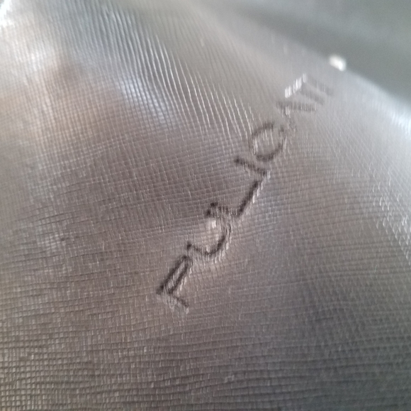 SALE! Was $35 Black Leather Tote - Picture 9 of 11